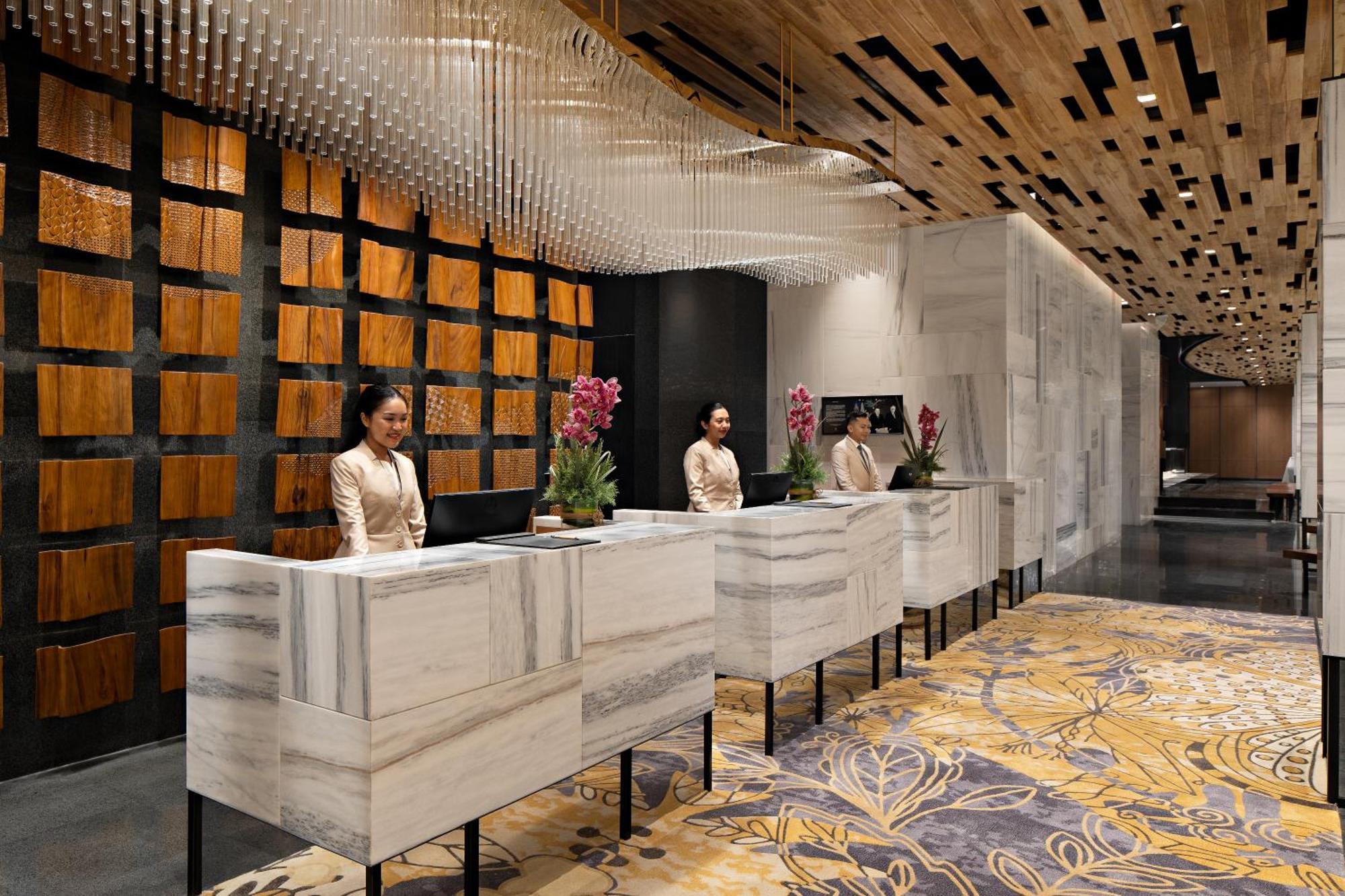 Moevenpick Hotel Jakarta City Centre Exterior photo