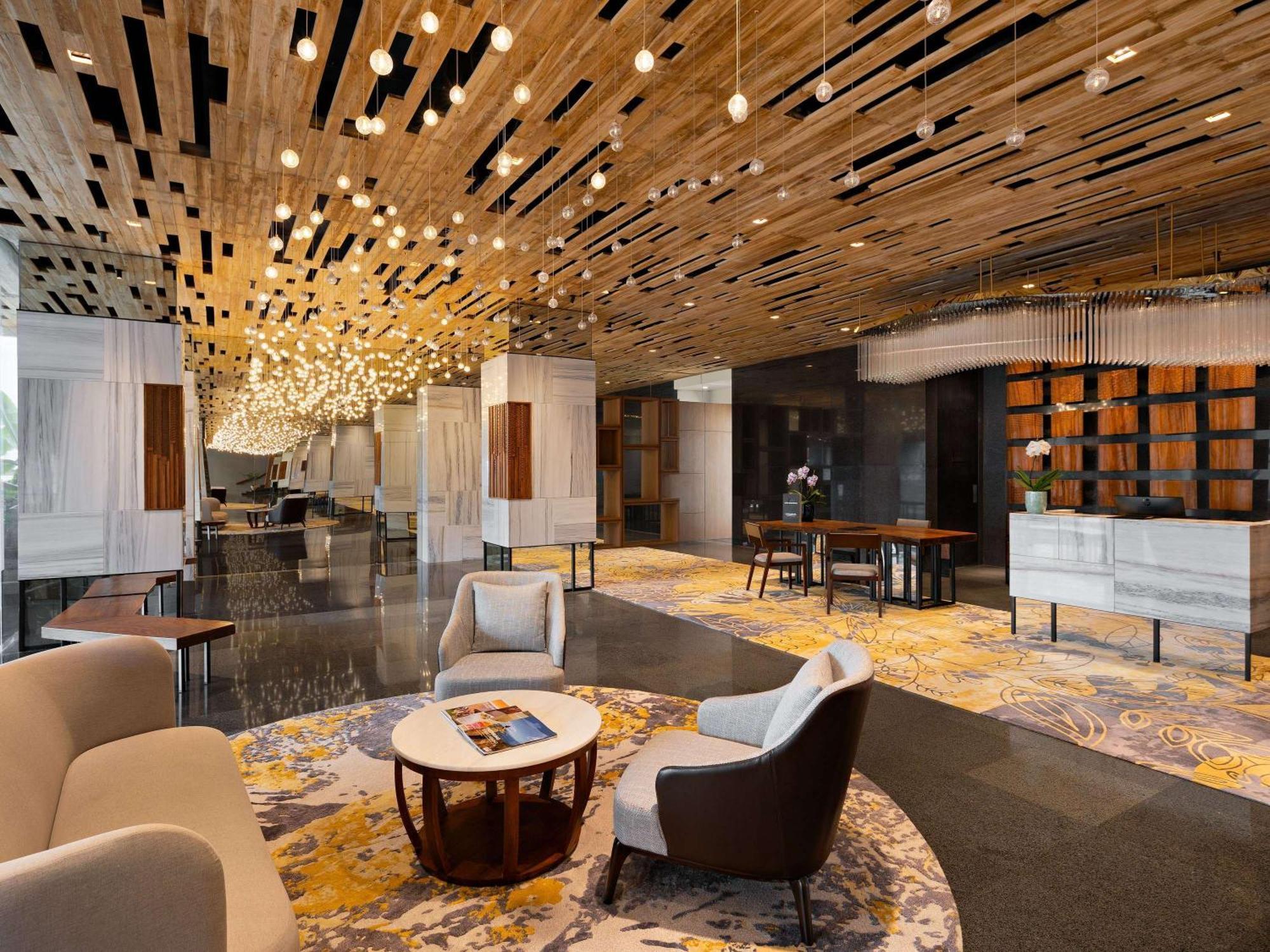 Moevenpick Hotel Jakarta City Centre Exterior photo